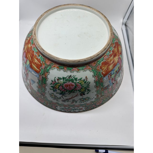 Late 19th Century. Punch Bowl. Chinese Porcelain Rose Medallion Circa 1880 For Sale - Image 10 of 15