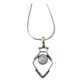 Vintage Sterling Silver Moon Stone Pendant Necklace For Sale