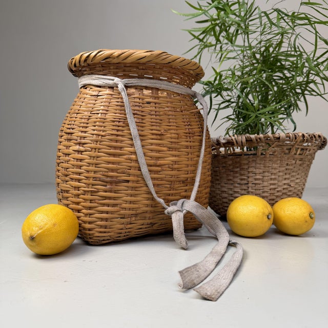 Japanese Handwoven Bamboo Basket, 1960s For Sale - Image 6 of 9