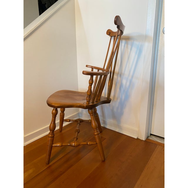 Wood Mid-Century Colonial S Bent Bros Comb-Back Windsor Chair For Sale - Image 7 of 13