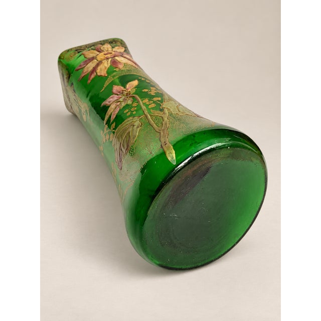 French Art Nouveau Belfort Vase in Enameled Emerald Green Glass by Legras Montjoye, 1900s For Sale - Image 10 of 12