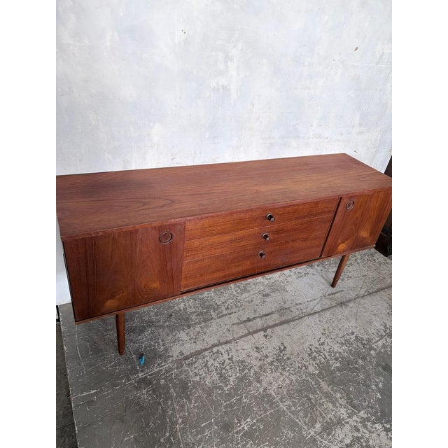 Contemporary Mid-Century Teak Sideboard from Avalon Furniture, 1960s For Sale - Image 3 of 9