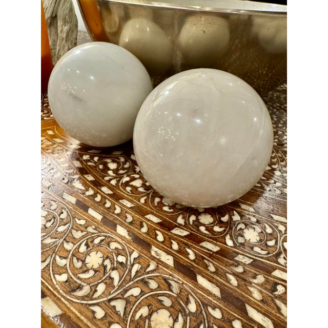 Contemporary White Marble Spheres, Pair For Sale - Image 3 of 4