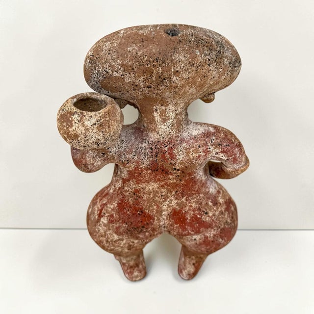 Nayarit Chinesco Standing Female Figurine For Sale - Image 9 of 10