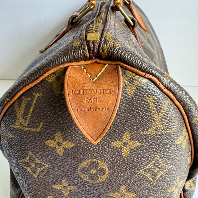 1990s Louis Vuitton Speedy 30 Bag Vintage LV Monogram Canvas Top Handle Soft Purse For Sale - Image 5 of 12