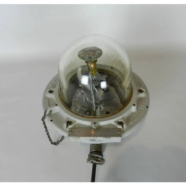 Large Industrial Spinning Bulk Head Light from ATX Legrand, 1960s For Sale - Image 6 of 9