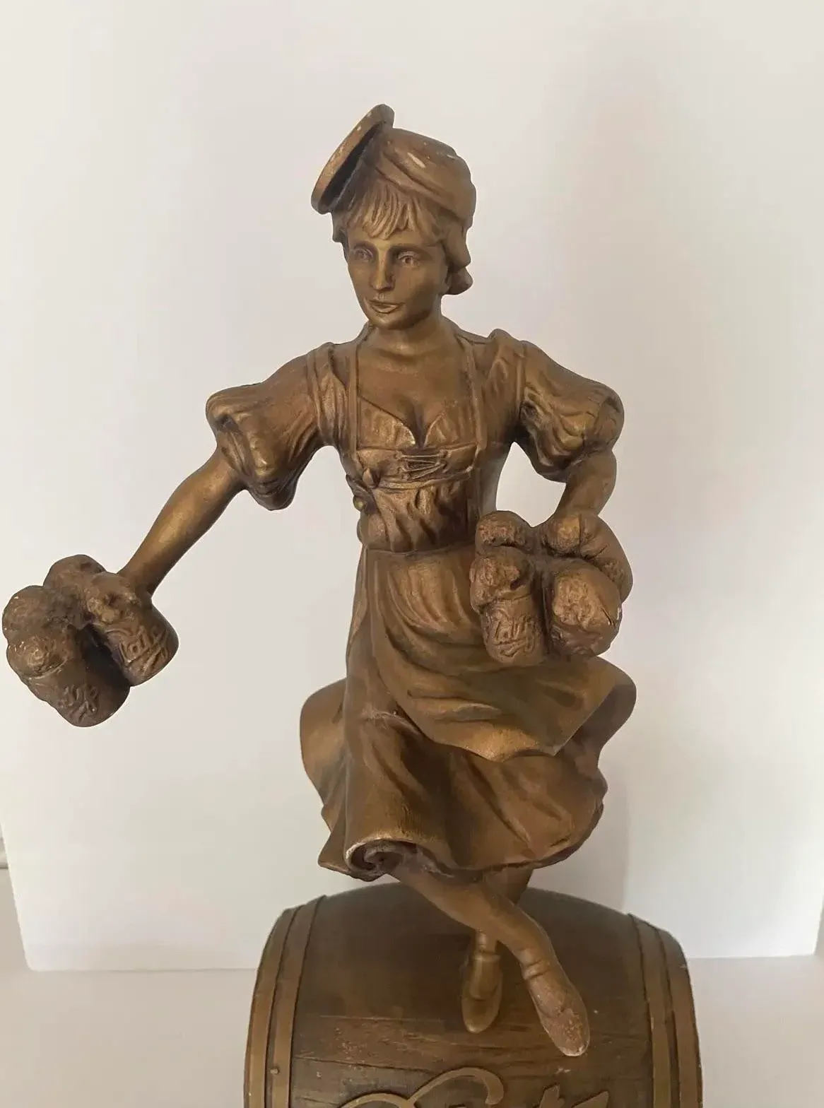 Vintage Blatz “Valerie” Beer Waitress Advertising Statue –1986