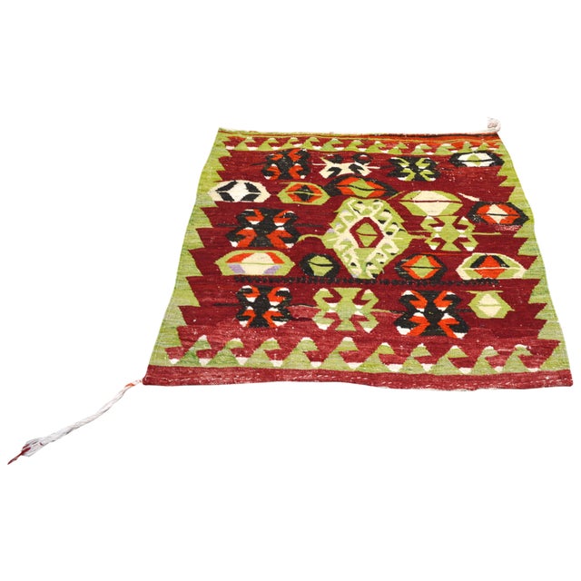 Flatweaved with care using traditional rug-making techniques, this wool rug blends timeless craftsmanship with a modern...