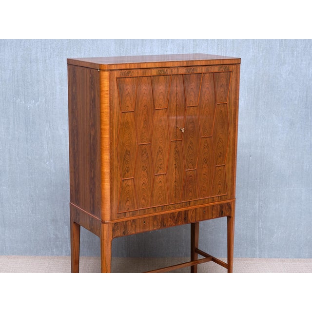 Cabinet in Walnut and Rosewood Marquetry by Bo Lindahl, Sweden, 1953 For Sale - Image 11 of 18