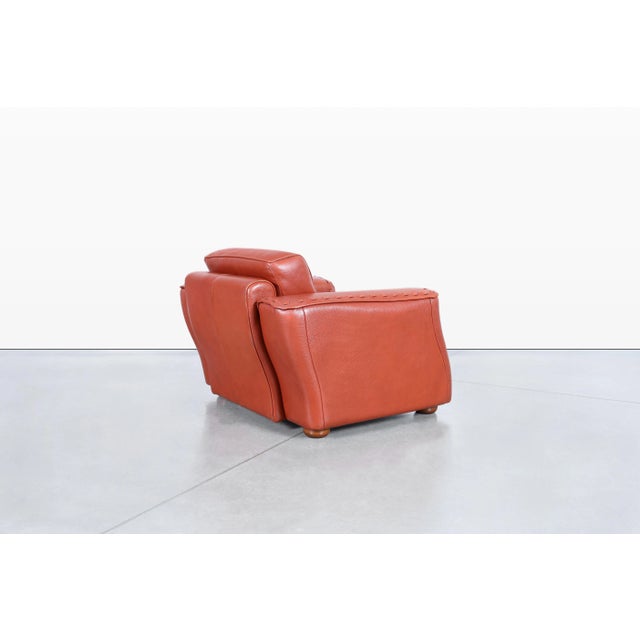 Vintage Oversized Italian Leather Lounge Chairs by Formenti, 1980s For Sale - Image 10 of 12