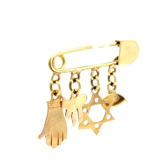 Early 21st Century 14k Gold Brooch With Charms: Hand Butterfly Star of David Evil Eye For Sale - Image 5 of 7