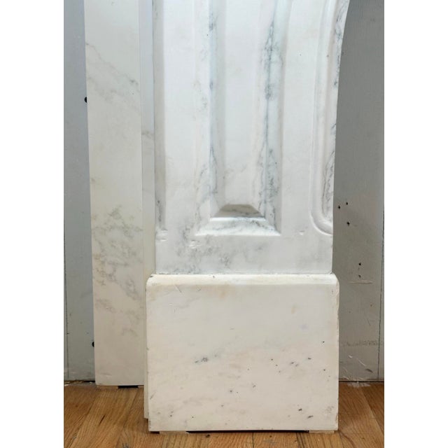 White Early 20th Century Neoclassical White Marble Mantel For Sale - Image 8 of 10