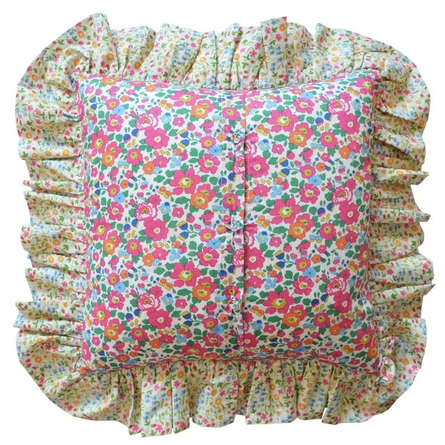 Our square shaped scatter cushions are made with luxurious Liberty print Tana Lawn®, silky soft cotton on both the front...