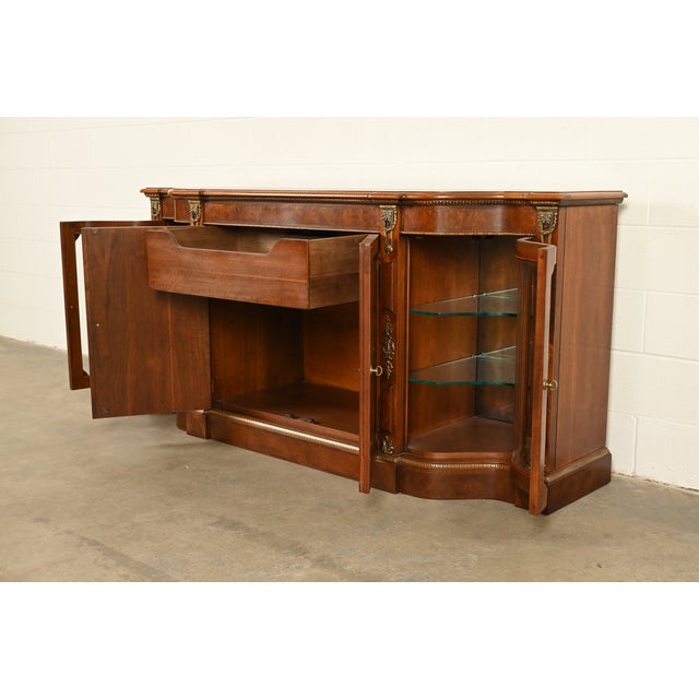 Wood Henredon Grand Provenance Italian Neoclassical Inlaid Cherry and Burled Walnut Sideboard or Bar Cabinet, Circa 1980s For Sale - Image 7 of 16