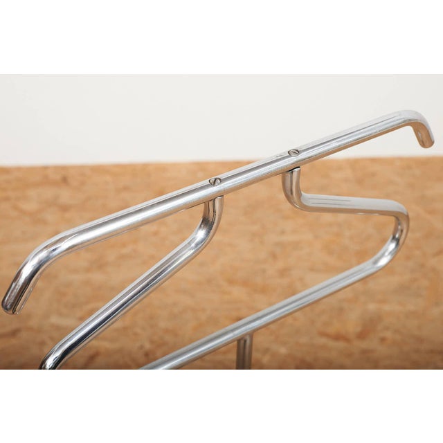 Metal HV 52 Valet Stand in Chrome-Plated Tubular Steel by Hynek Gottwald, 1932 For Sale - Image 7 of 12