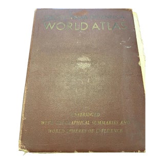 Encyclopedia Britanica World Atlas 1947 Vintage with approximately 150 Map Plates of the United States and Post-WWII World For Sale