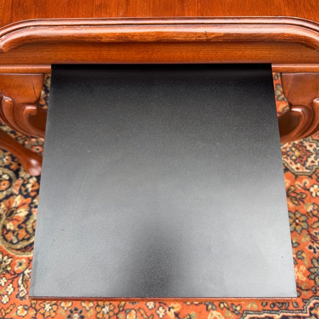 1990s Knob Creek Penn Manor Collection Queen Anne Solid Cherry Tea Tables - A Pair (31-8224) For Sale In Philadelphia - Image 6 of 17