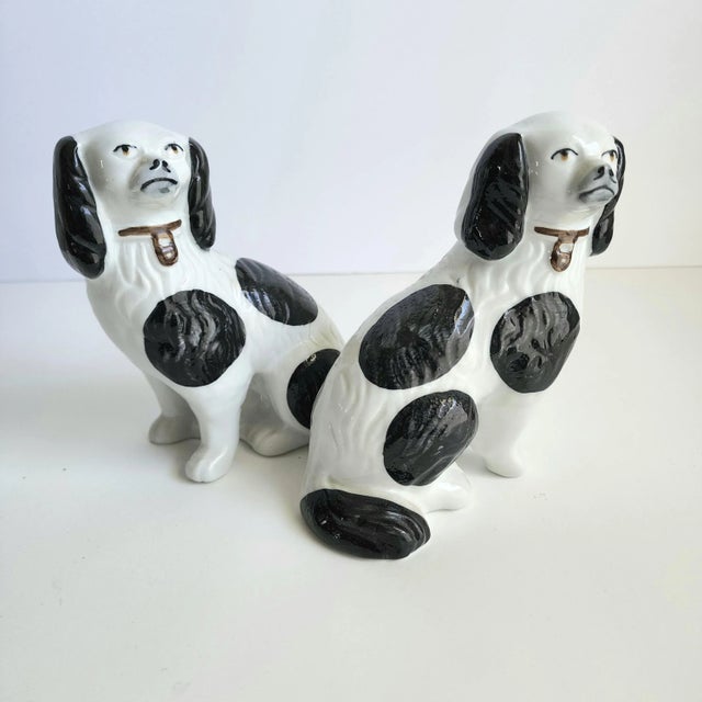 Ceramic Vintage Chinoiserie Style Staffordshire Dog Statues Black & White - a Pair For Sale - Image 7 of 7