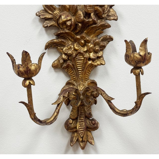 Vintage Italian Giltwood Floral Motif Wall Sconce For Sale In Kansas City - Image 6 of 8