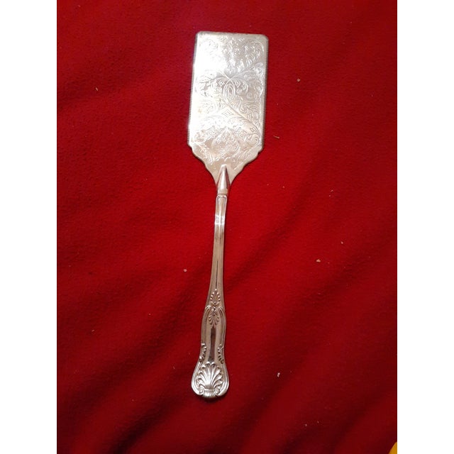 Metal Vintage Sheffield Silverplated Ornate Cake Server For Sale - Image 7 of 7