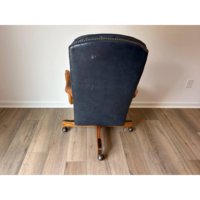 John Widdicomb 1970s Gooseneck Arm Traditional Executive Chair Attributed to John Widdicomb For Sale - Image 4 of 7