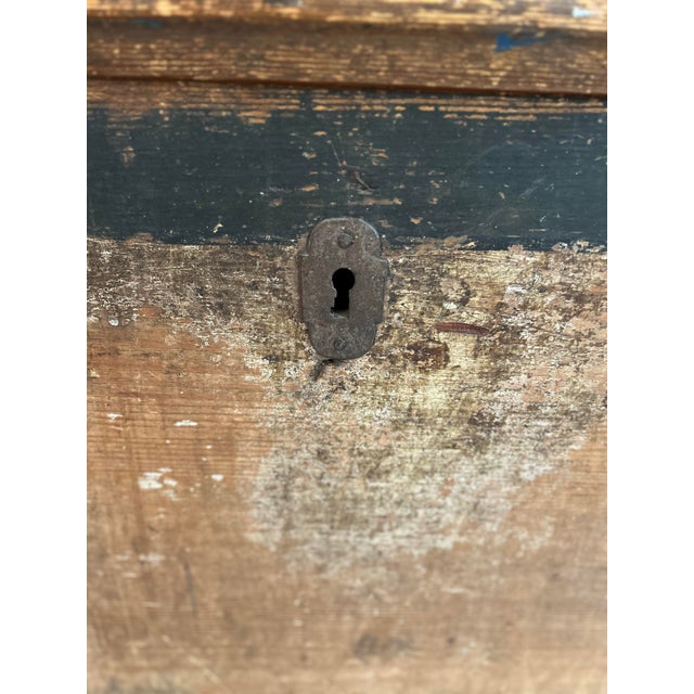 English Antique English Pine Blanket Chest For Sale - Image 3 of 10