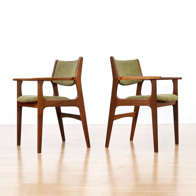 Mid-Century Modern Set of Six Danish Modern Dining Chairs by Dyrlund Furniture For Sale - Image 3 of 12