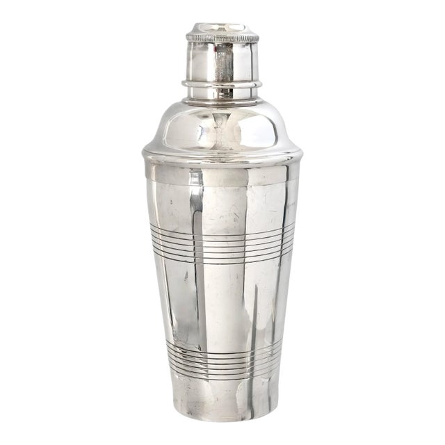 Early 20th Century Art Deco Cocktail Shaker For Sale