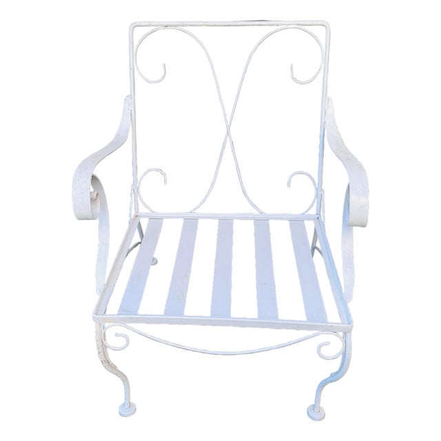 Vintage 1960s White Wrought Iron Lounge Chair For Sale