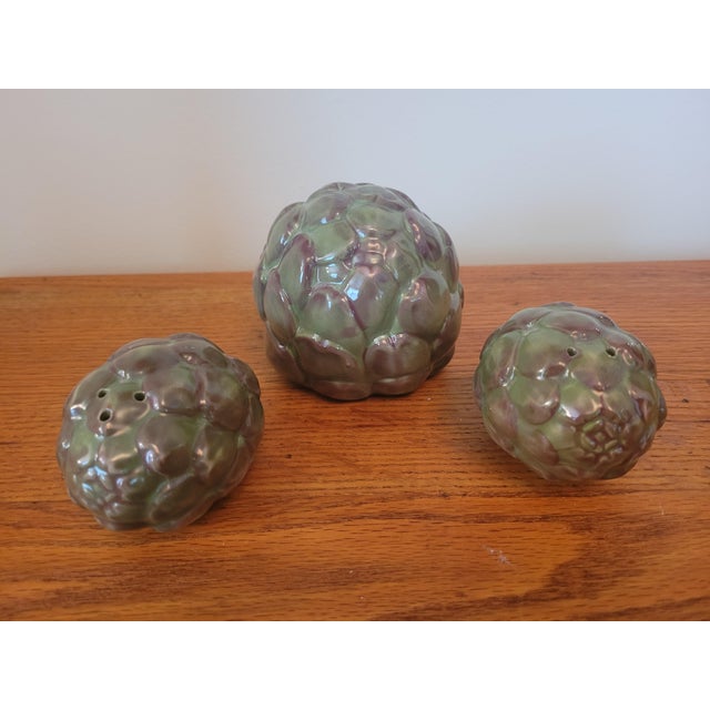 Williams-Sonoma Williams-Sonoma Artichoke Salt and Pepper Shakers + Decorative Piece For Sale - Image 4 of 7