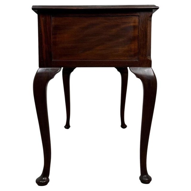 Early 20th Century Antique English Edwardian Mahogany Writing Table For Sale - Image 6 of 12