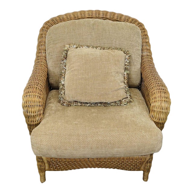 Lane Venture Wicker Lounge Chair With Cushion and Decorative Pillow For Sale