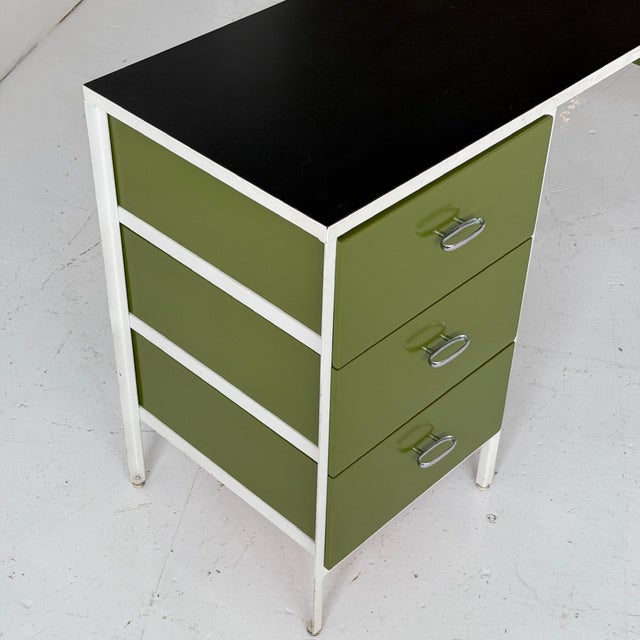 Mid-Century Modern 1960s Steelframe Desk Attributed to George Nelson for Herman Miller For Sale - Image 3 of 9