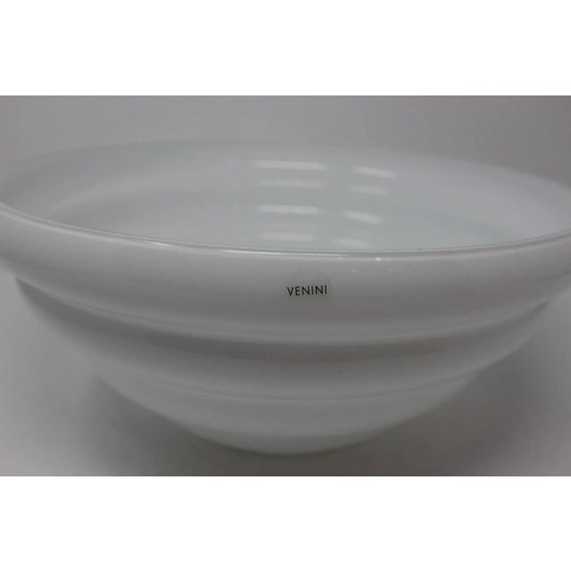 Art Deco White "Deco" Bowl by Venini For Sale - Image 3 of 7
