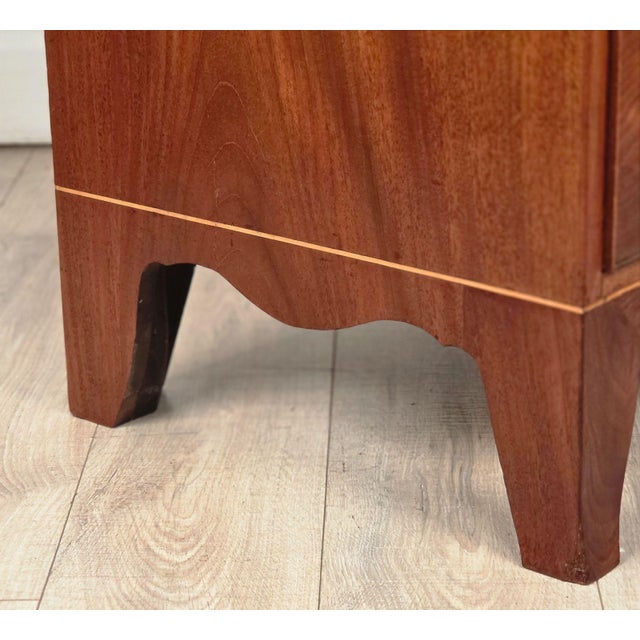 George III Mahogany Chest of Drawers, England Circa 1800 For Sale - Image 12 of 12