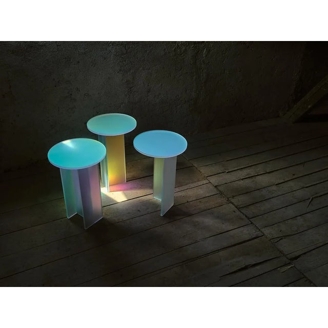 Isola Dichroic Satin Glass L, H and T Side Tables by Brajak Vitberg, Set of 3 For Sale - Image 9 of 12