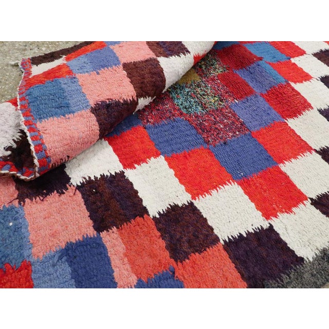 Galerie Shabab Collection Mid-20th Century Persian Flatweave Kilim Accent Rug For Sale - Image 9 of 9