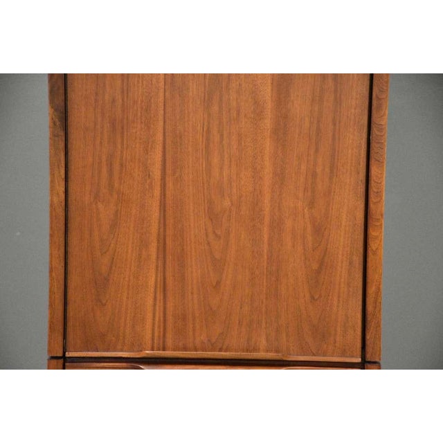 1960s Walnut Tall Armoire Dresser by Barzilay For Sale - Image 12 of 14