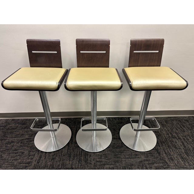 Mid-Century Modern Set of 3 MCM Allermuir "Scoop" Swivel Bar Stools Authentic Made in Uk For Sale - Image 3 of 12