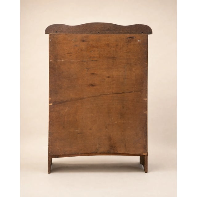 Late 20th Century Colonial Revival Chest of Drawers For Sale - Image 4 of 6