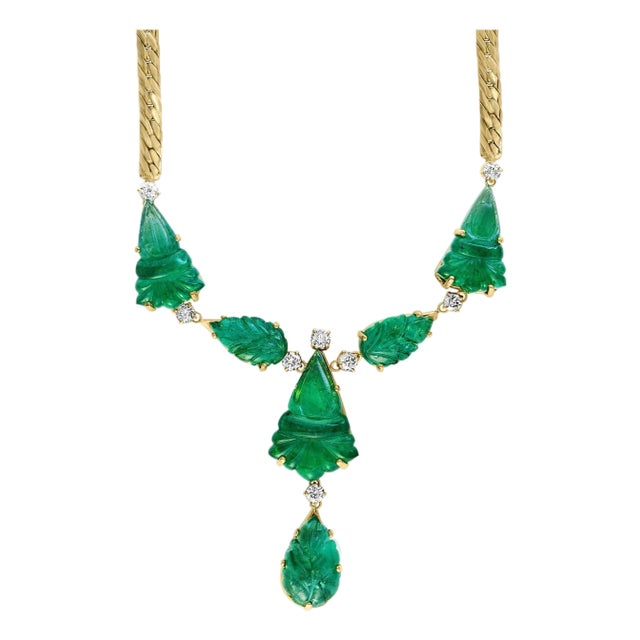 115 Ct Natural Carved Drop Emerald & 4 Ct Diamond Necklace 18 Kt Gold Necklace For Sale