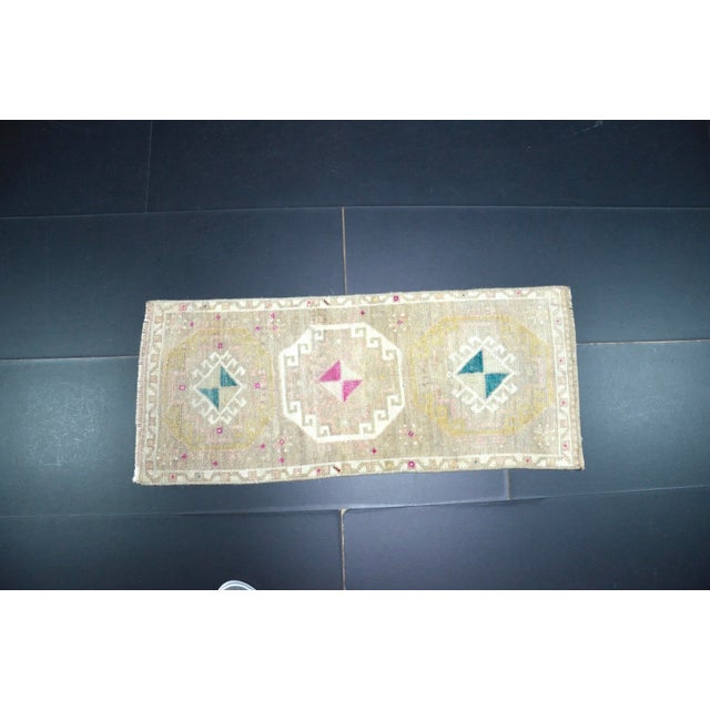 Handmade wool and cotton rug in Turkish Anatolia Small Rug, Vintage Oushak Rug, Turkish Vintage Anatolian Rug, Handmade...