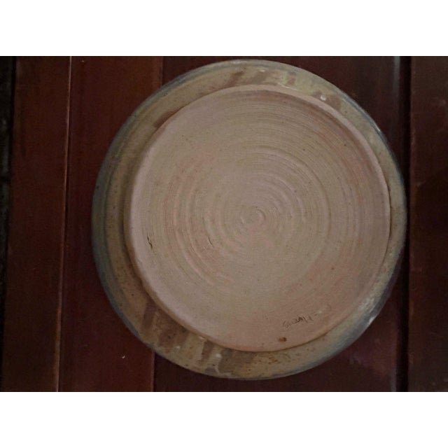 1960s Marg Loring Mid Century Modern Studio Potter Charger Platter Allied Craftsmen Signed For Sale In San Francisco - Image 6 of 6
