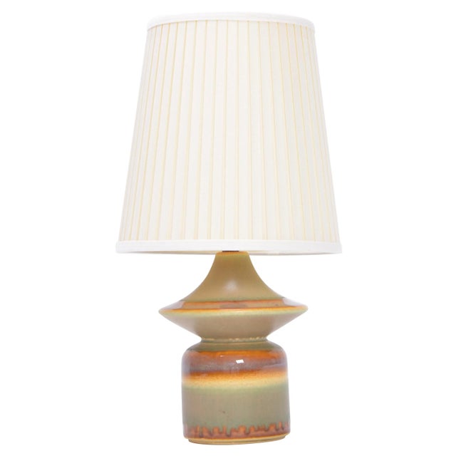 Mid-Century Modern Danish Model 1067 Table Lamp from Soholm For Sale - Image 6 of 6