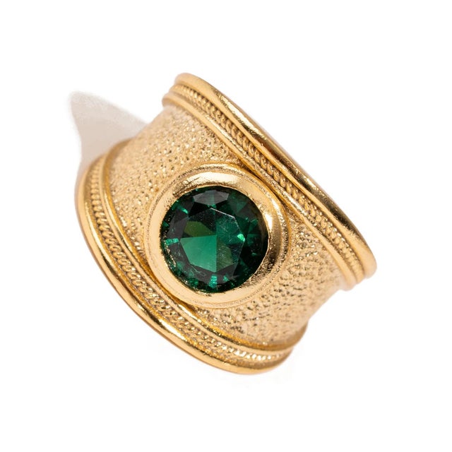 Metal Majestic Emerald Gold Statement Ring, Size 8 For Sale - Image 7 of 10