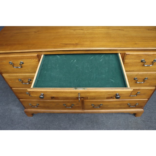 American of Martinsville Oak Dresser For Sale - Image 9 of 12