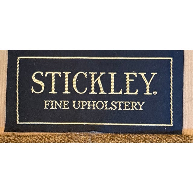 Stickley Salem Loveseat - Timeless - Fits Any Decor - Discontinued - Highest Quality Construction For Sale - Image 9 of 9