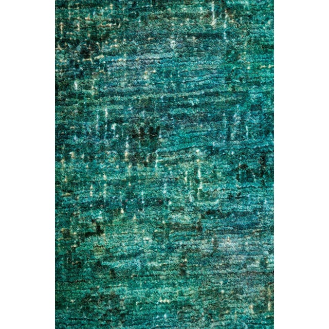 Vibrance, Hand Knotted Emerald Green Wool Area Rug 4' 0" X 5' 10