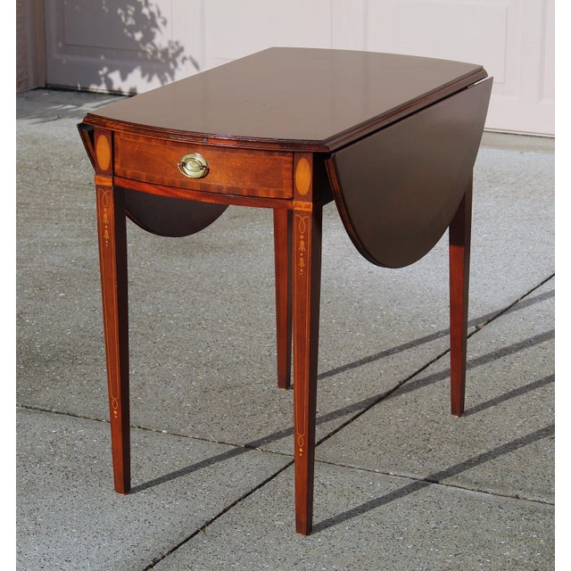 Councill Furniture Councill Craftsmen Mahogany Drop-Leaf Accent Table - Duncan Phyfe Style With Banded Detail For Sale - Image 4 of 17