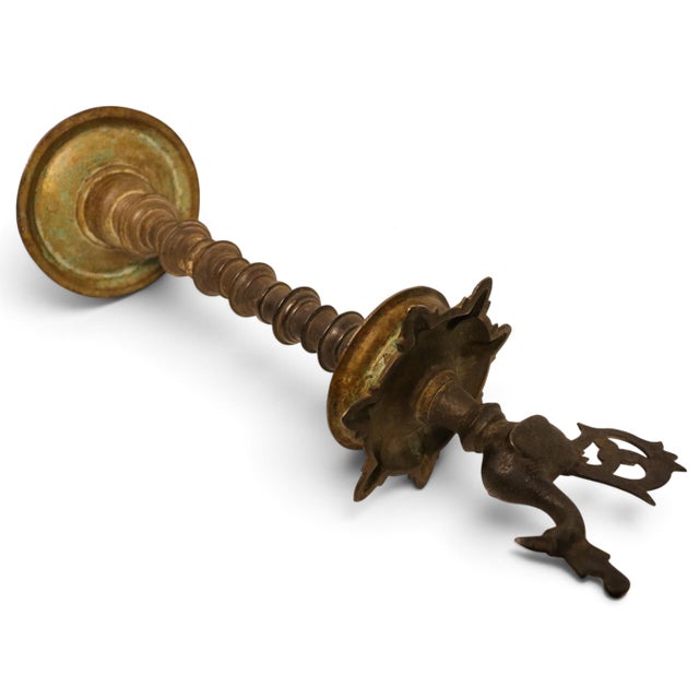 Large Antique Indian Brass Diya Samai Pooja Temple Oil Lamp, 1920s For Sale - Image 3 of 18